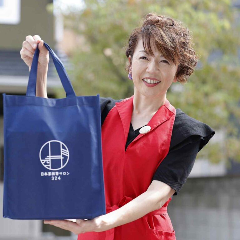 お茶であなたらしい心地よさを見つける専門家